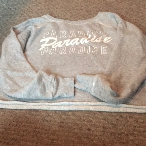 American Eagle Outfitters Sweaters - “Paradise” cropped sweater